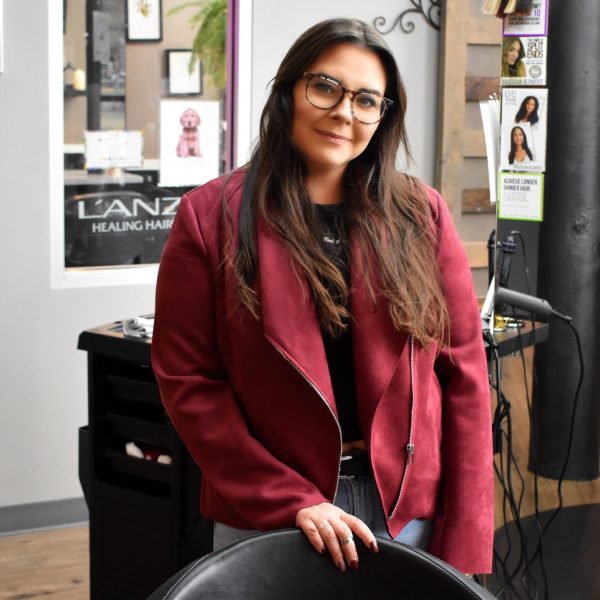 Facetune_06-02-2026-12-05-09