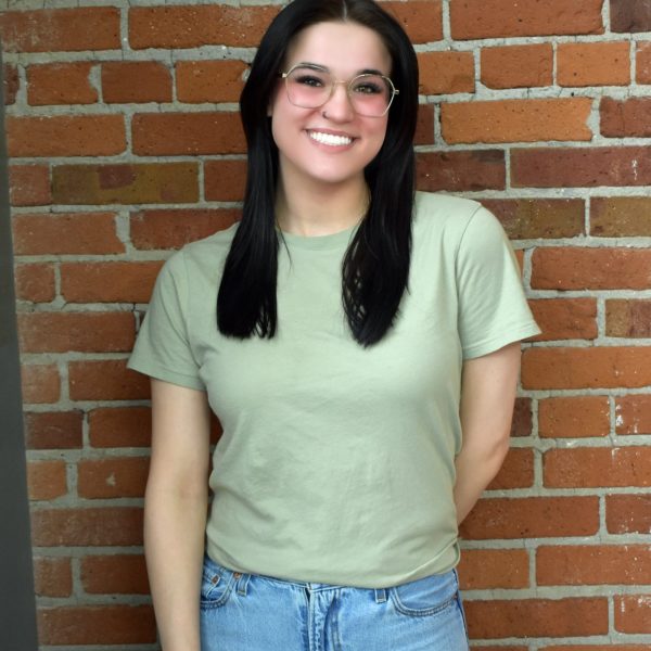 Facetune_06-02-2026-12-13-04